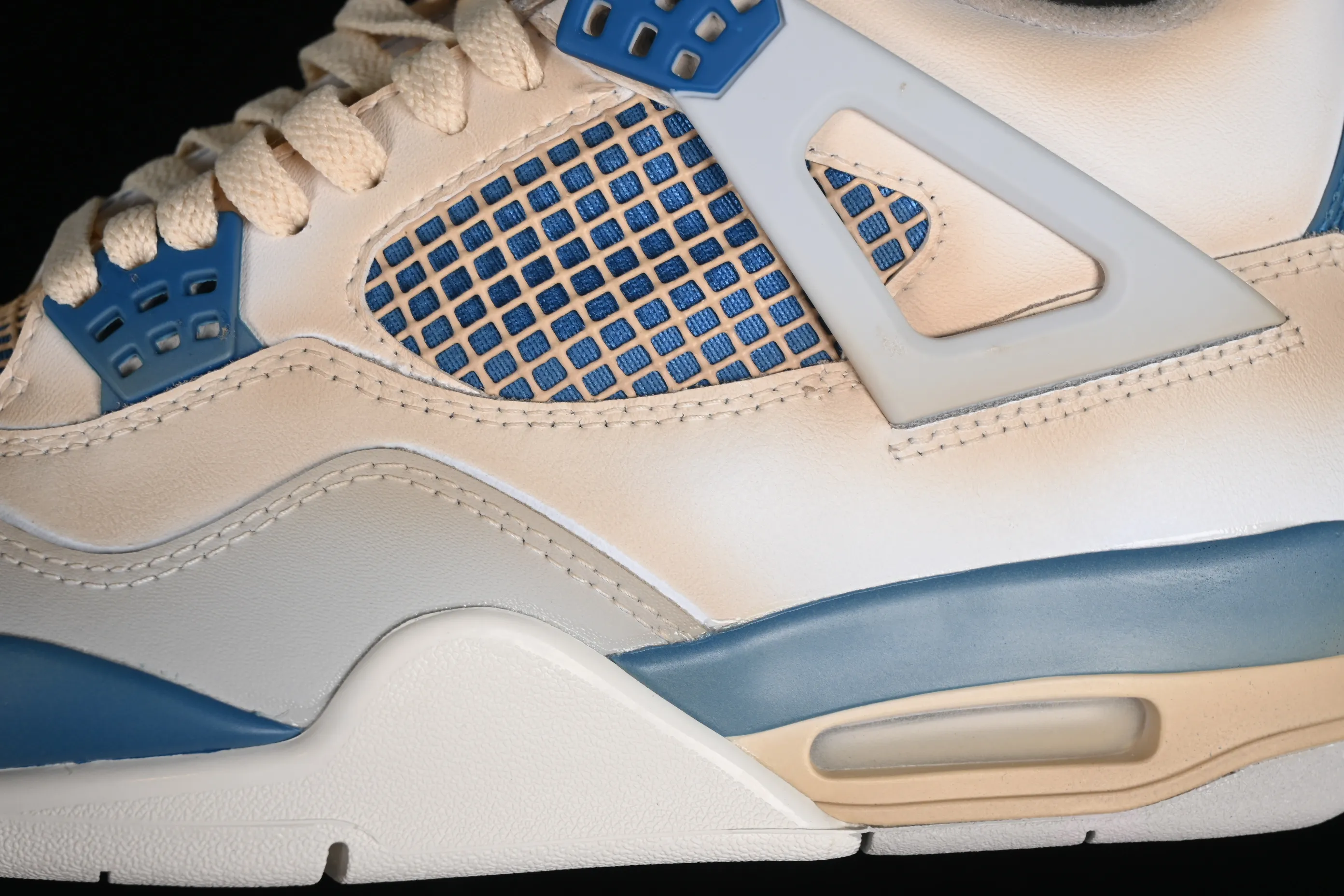All categories Air Jordan Jordan series basketball shoes Air Jordan 4 Water Arrow x Jordan Air Jordan 4 Retro AJ4 Joe 4 Water Arrow joint model basketball shoes 308797-105
